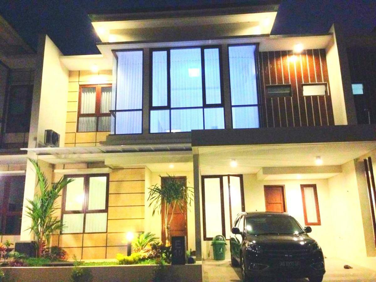 Fams Homestay By Fh Stay Yogyakarta Esterno foto